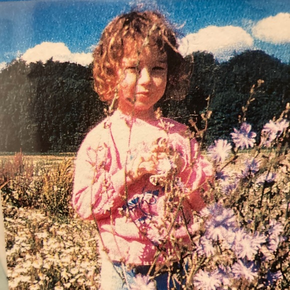 Meet your Posher, Nicolette - Picture 1 of 1